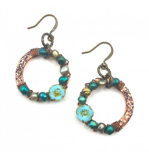 Kristal Wick's Color Inspiration - Sweet Sanibel - , Wire Jewelry Design, Design, wire earrings